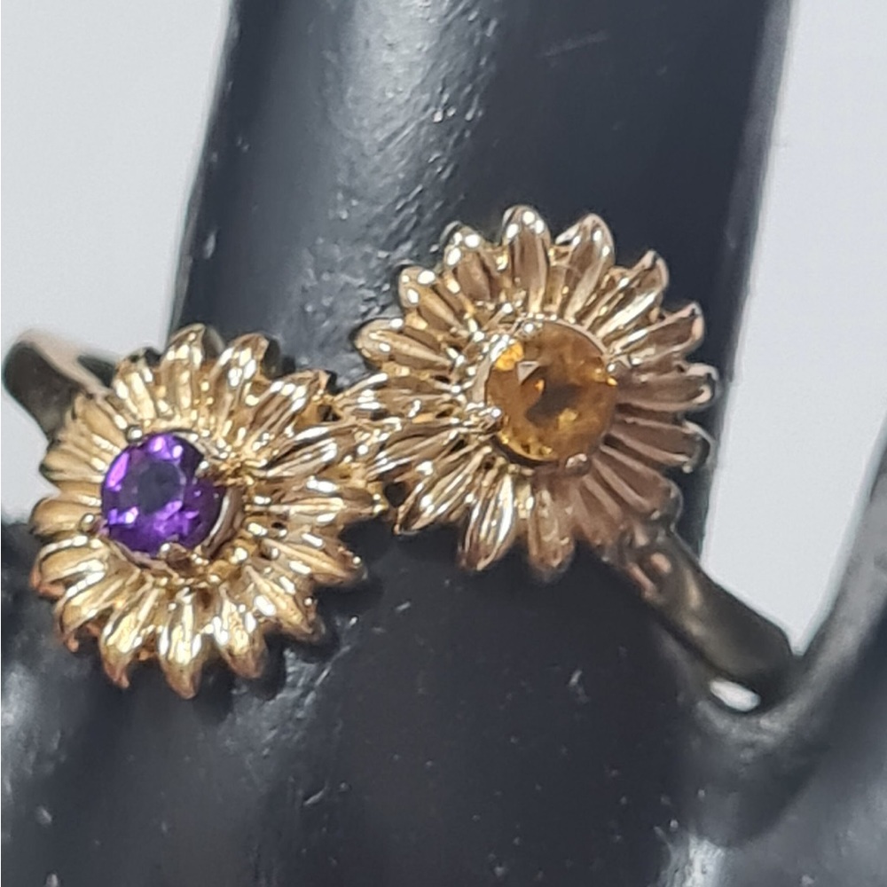 10 Kt gold Sunflower ring